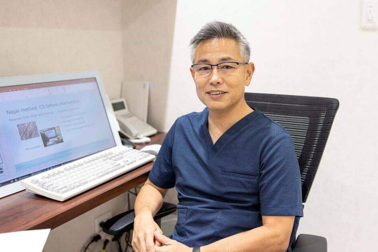 長井正壽医師は、25年以上の経験を持つ植毛手術のパイオニアの一人です。
